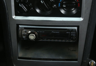 Подержанный автомобиль Daewoo Nexia Sedan 2010 года (13 фото)