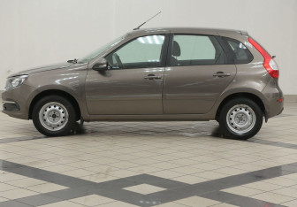 Подержанный автомобиль LADA (ВАЗ) Granta Hatchback 2020 года (7 фото)