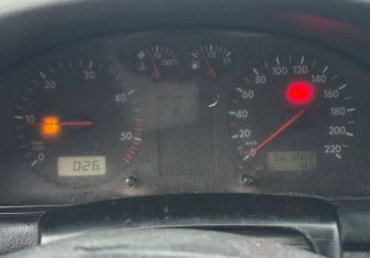 Подержанный автомобиль Volkswagen Passat Wagon 1999 года (15 фото)