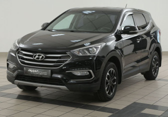 Подержанный автомобиль Hyundai Santa Fe 2016 года (8 фото)
