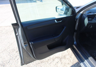 Подержанный автомобиль Skoda Rapid Liftback 2021 года (9 фото)