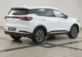 Подержанный автомобиль Chery Tiggo 7 Pro 2021 года (4 фото)