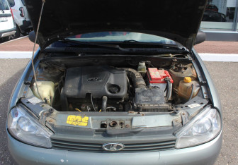 Подержанный автомобиль LADA (ВАЗ) Kalina Sedan 2008 года (16 фото)