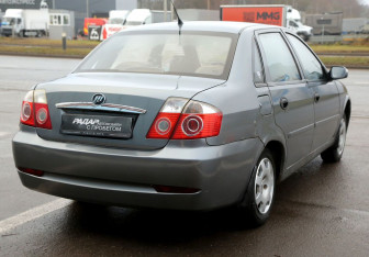 Подержанный автомобиль Lifan Breez (520) Sedan 2008 года (6 фото)