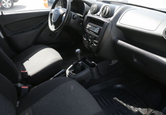 Подержанный автомобиль LADA (ВАЗ) Granta Sedan 2013 года (9 фото)