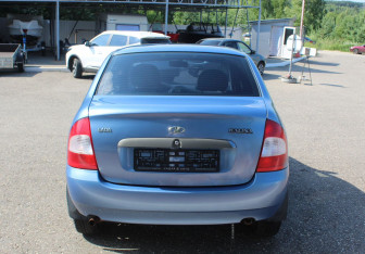 Подержанный автомобиль LADA (ВАЗ) Kalina Sedan 2007 года (6 фото)