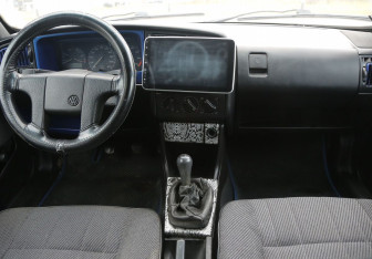 Подержанный автомобиль Volkswagen Passat Wagon 1989 года (12 фото)