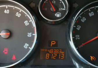 Подержанный автомобиль Opel Antara 2014 года (18 фото)