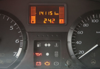 Подержанный автомобиль LADA (ВАЗ) Largus Wagon 2016 года (17 фото)