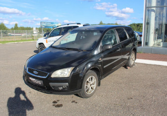 Подержанный автомобиль Ford Focus Wagon 2006 года (3 фото)