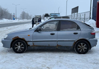 Подержанный автомобиль ЗАЗ Chance Hatchback 2010 года (4 фото)