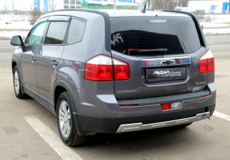 Подержанный автомобиль Chevrolet Orlando 2012 года (4 фото)