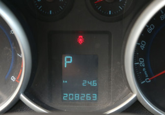 Подержанный автомобиль Chevrolet Cruze Sedan 2011 года (18 фото)
