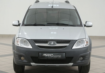 Подержанный автомобиль LADA (ВАЗ) Largus Wagon 2018 года (6 фото)