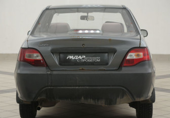 Подержанный автомобиль Daewoo Nexia Sedan 2014 года (3 фото)