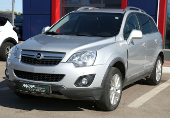 Подержанный автомобиль Opel Antara 2014 года (3 фото)