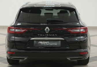 Подержанный автомобиль Renault Talisman Wagon 2017 года (3 фото)