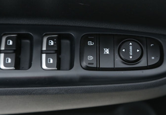 Подержанный автомобиль Kia Rio Hatchback 2020 года (23 фото)