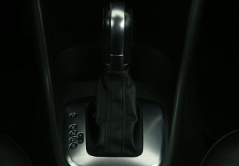 Подержанный автомобиль Volkswagen Polo Sedan 2012 года (15 фото)