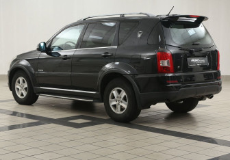 Подержанный автомобиль SsangYong Rexton 2012 года (2 фото)