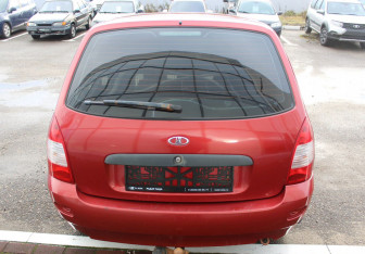 Подержанный автомобиль LADA (ВАЗ) Kalina Wagon 2011 года (4 фото)