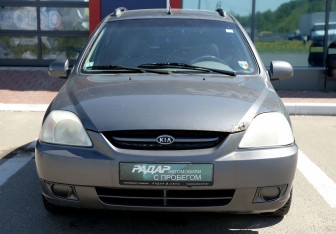 Подержанный автомобиль Kia Rio Wagon 2004 года (2 фото)