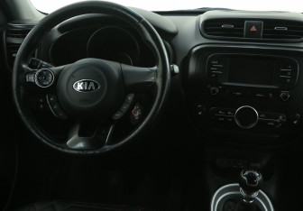 Подержанный автомобиль Kia Soul 2017 года (14 фото)