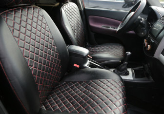 Подержанный автомобиль Chery Tiggo (T11) 2013 года (10 фото)