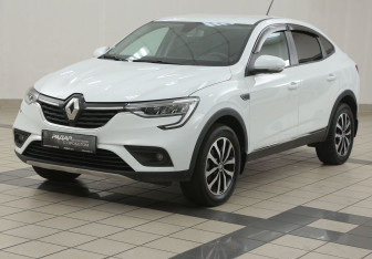 Подержанный автомобиль Renault Arkana 2020 года (8 фото)