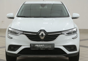 Подержанный автомобиль Renault Arkana 2020 года (6 фото)