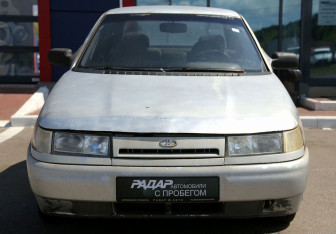 Подержанный автомобиль LADA (ВАЗ) 2110 2001 года (2 фото)