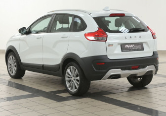 Подержанный автомобиль LADA (ВАЗ) XRAY 2019 года (2 фото)