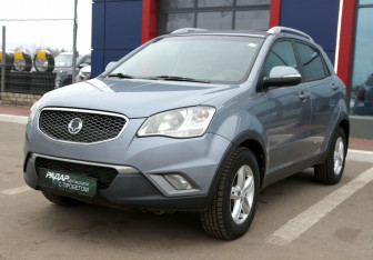 Подержанный автомобиль SsangYong Actyon 2011 года (3 фото)