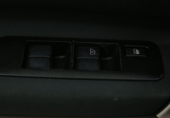 Подержанный автомобиль Nissan Qashqai 2011 года (17 фото)