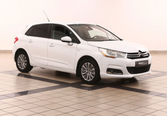 Подержанный автомобиль Citroen C4 Hatchback 2011 года (1 фото)