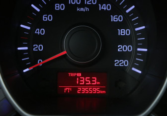 Подержанный автомобиль Kia Rio Sedan 2015 года (17 фото)