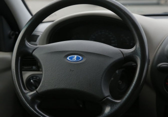 Подержанный автомобиль LADA (ВАЗ) Kalina Wagon 2010 года (16 фото)