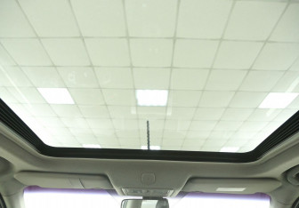 Подержанный автомобиль Nissan X-Trail 2008 года (17 фото)