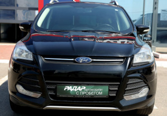 Подержанный автомобиль Ford Kuga 2016 года (2 фото)