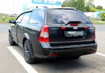 Подержанный автомобиль Chevrolet Lacetti Wagon 2008 года (4 фото)