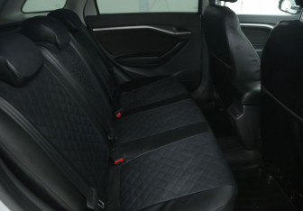 Подержанный автомобиль LADA (ВАЗ) Vesta Wagon 2019 года (11 фото)