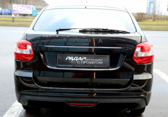 Подержанный автомобиль LADA (ВАЗ) Granta Liftback 2019 года (5 фото)