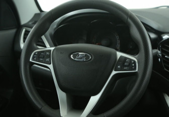 Подержанный автомобиль LADA (ВАЗ) Vesta Wagon 2019 года (16 фото)