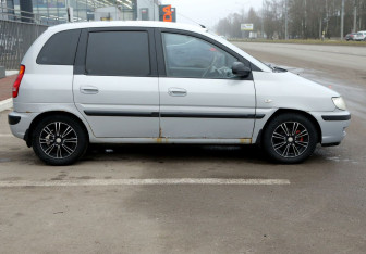 Подержанный автомобиль Hyundai Matrix 2004 года (7 фото)