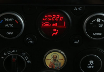 Подержанный автомобиль Suzuki Grand Vitara 2011 года (18 фото)