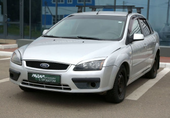 Подержанный автомобиль Ford Focus Sedan 2007 года (3 фото)