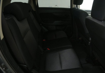 Подержанный автомобиль Mitsubishi Outlander 2015 года (11 фото)