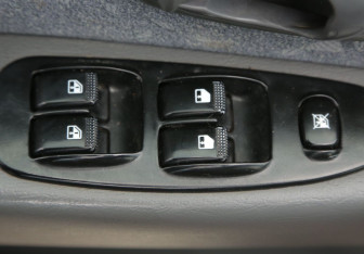 Подержанный автомобиль Kia Spectra Sedan 2008 года (17 фото)