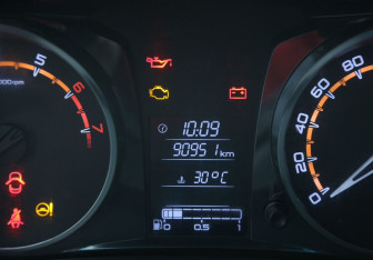 Подержанный автомобиль LADA (ВАЗ) Granta Liftback 2018 года (17 фото)