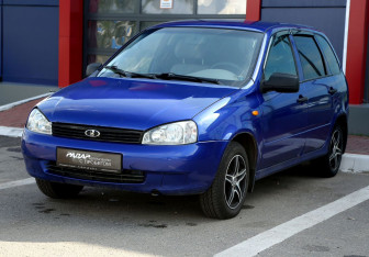 Подержанный автомобиль LADA (ВАЗ) Kalina Wagon 2011 года (3 фото)